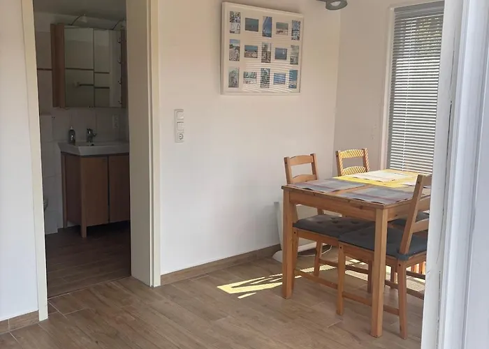 Familienfreundliches Am Priwallstrand Holiday home Potenitz